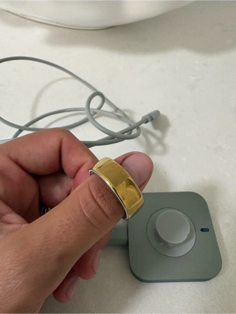 Oura Polished Gold Smart Health Ring